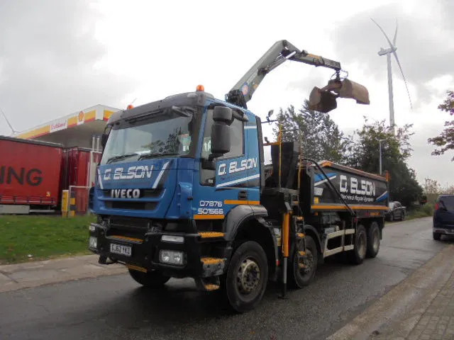 Iveco AD340T36 8X4 - Camion benne, Camion grue: photos 1 Iveco AD340T36 8X4 - Camion benne, Camion grue: photos 1
