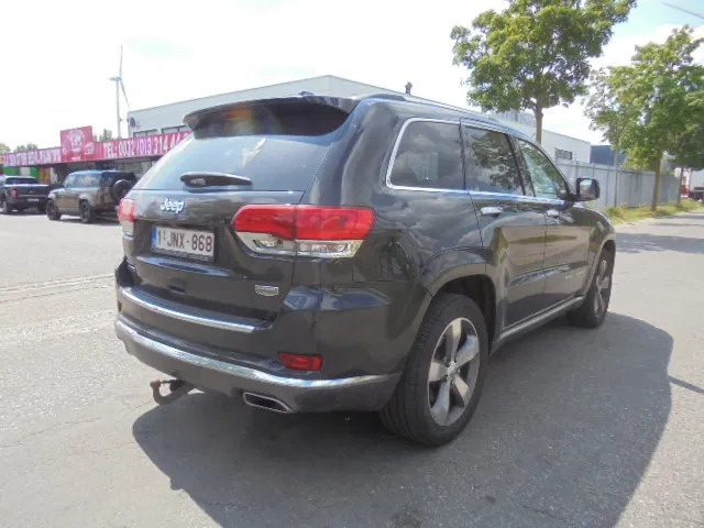 Jeep Grand Cherokee 4X4 SUMMIT EDITION 3.0 LTR V6 - SUV: photos 5 Jeep Grand Cherokee 4X4 SUMMIT EDITION 3.0 LTR V6 - SUV: photos 5