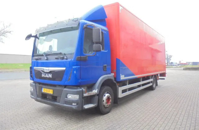 MAN TGM 12.250 NL TRUCK - Camion fourgon: photos 1 MAN TGM 12.250 NL TRUCK - Camion fourgon: photos 1