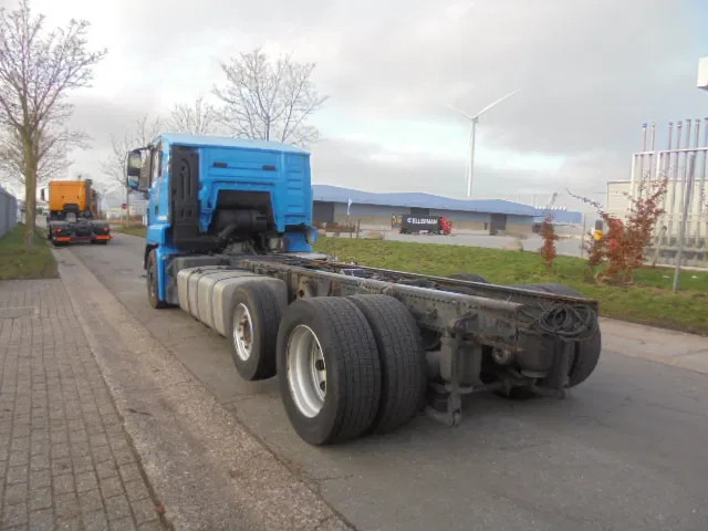 MAN TGS 23.440 6X2 RETARDER - Camion porte-voitures: photos 5 MAN TGS 23.440 6X2 RETARDER - Camion porte-voitures: photos 5
