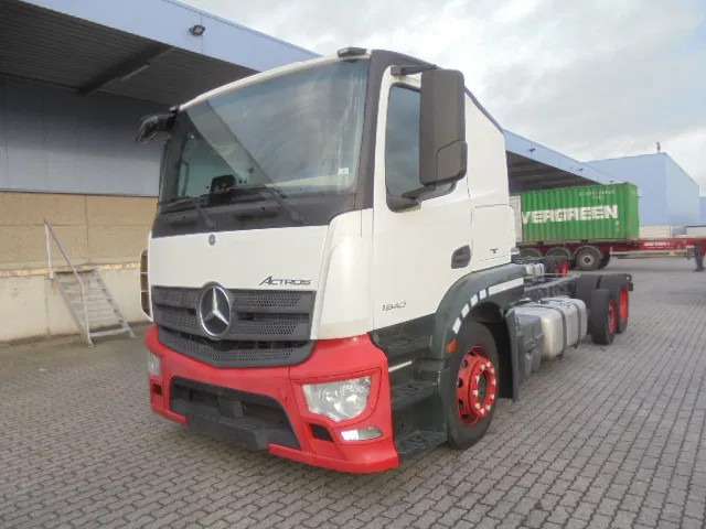 Mercedes-Benz Actros 2340 LL 6X2 - Camion porte-voitures: photos 1 Mercedes-Benz Actros 2340 LL 6X2 - Camion porte-voitures: photos 1