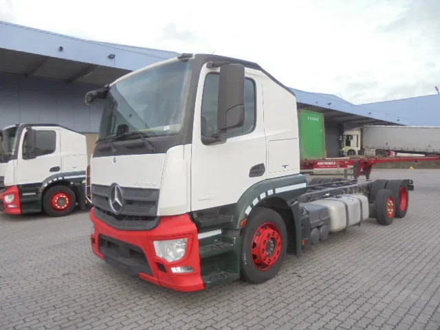 Mercedes-Benz Actros 2340 LL 6X2 - Camion porte-voitures: photos 1 Mercedes-Benz Actros 2340 LL 6X2 - Camion porte-voitures: photos 1