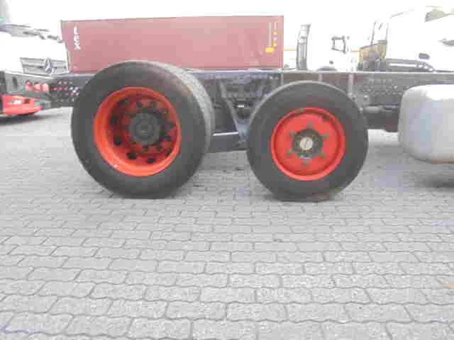 Mercedes-Benz Actros 2340 LL 6X2 - Camion porte-voitures: photos 4 Mercedes-Benz Actros 2340 LL 6X2 - Camion porte-voitures: photos 4