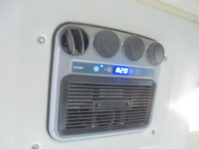 Camion porte-voitures Mercedes-Benz Actros 2340 LL: photos 10