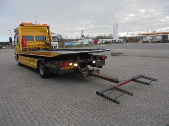 Mercedes-Benz Atego 1224 NL TRUCK - Remorqueuse: photos 4 Mercedes-Benz Atego 1224 NL TRUCK - Remorqueuse: photos 4