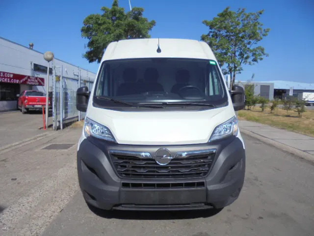 Opel Movano L3H2 2.2L BLUE HDI 140 - Fourgon utilitaire: photos 2 Opel Movano L3H2 2.2L BLUE HDI 140 - Fourgon utilitaire: photos 2