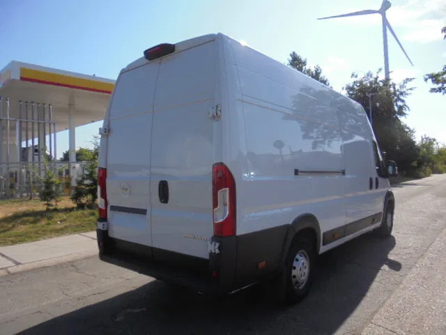 Opel Movano L3H2 2.2L BLUE HDI 165 - Fourgon utilitaire: photos 4 Opel Movano L3H2 2.2L BLUE HDI 165 - Fourgon utilitaire: photos 4