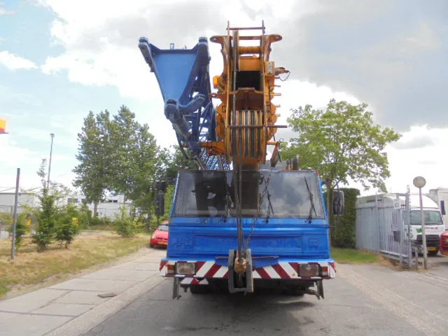 PPM ATT 350 4X4X4 - Grue tout-terrain: photos 2 PPM ATT 350 4X4X4 - Grue tout-terrain: photos 2