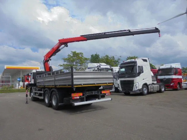 Renault 320 6X4 + FASSI F245 DEMO UNUSED NL TRUCK - Camion plateau, Camion grue: photos 5 Renault 320 6X4 + FASSI F245 DEMO UNUSED NL TRUCK - Camion plateau, Camion grue: photos 5