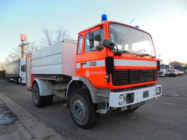 Renault C A07 C1 - Camion de pompier: photos 3 Renault C A07 C1 - Camion de pompier: photos 3