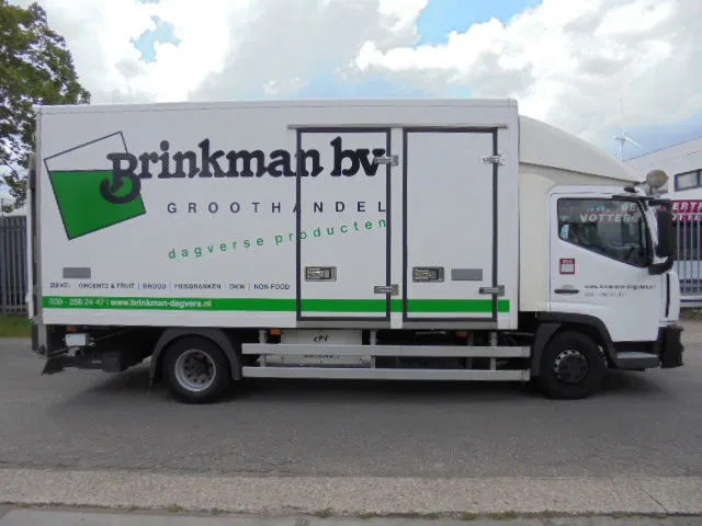 Renault D 6.5 150 NL TRUCK - Camion frigorifique: photos 5 Renault D 6.5 150 NL TRUCK - Camion frigorifique: photos 5