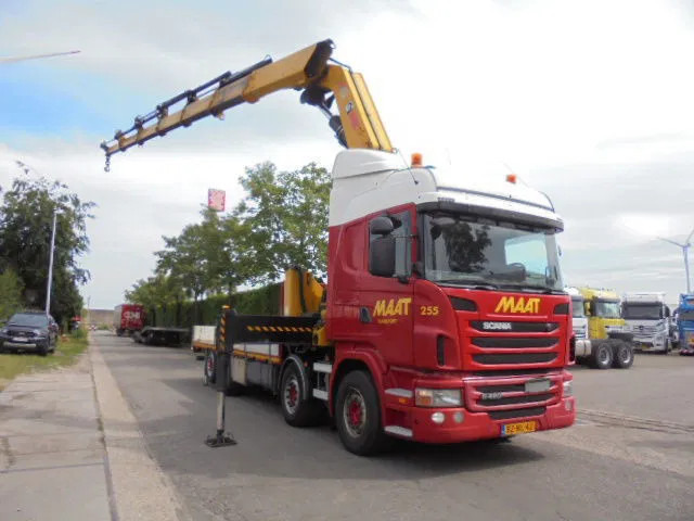Scania 8X2 RETARDER - Camion grue: photos 2 Scania 8X2 RETARDER - Camion grue: photos 2