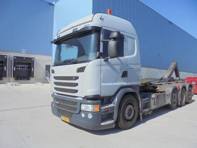 Scania G450 8X2 TRIPLE RETARDER - Camion ampliroll: photos 2 Scania G450 8X2 TRIPLE RETARDER - Camion ampliroll: photos 2