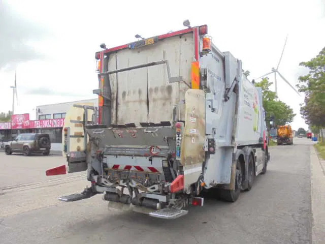 Scania P310 6X2 EEV NL TRUCK TUV -APK 25-06-2026 - Benne à ordures ménagères: photos 5 Scania P310 6X2 EEV NL TRUCK TUV -APK 25-06-2026 - Benne à ordures ménagères: photos 5