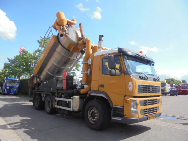 Terberg FM 1450 6X4 - Camion hydrocureur: photos 3 Terberg FM 1450 6X4 - Camion hydrocureur: photos 3
