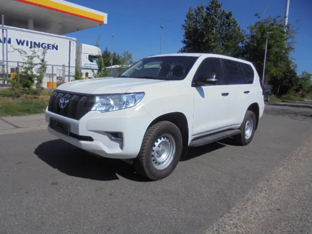 Toyota Land Cruiser PRADO D4D 2.7 ltr OUTSIDE EU ONLY - Voiture: photos 1 Toyota Land Cruiser PRADO D4D 2.7 ltr OUTSIDE EU ONLY - Voiture: photos 1