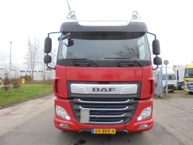 DAF CF 410 SSC - Tracteur routier: photos 2 DAF CF 410 SSC - Tracteur routier: photos 2