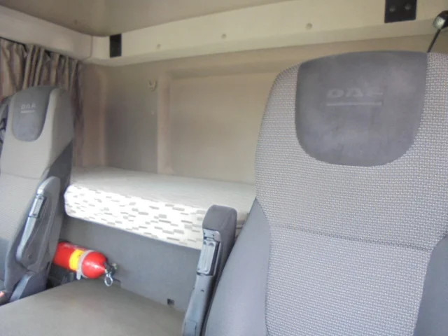 Tracteur routier DAF CF 440: photos 14 Tracteur routier DAF CF 440: photos 14