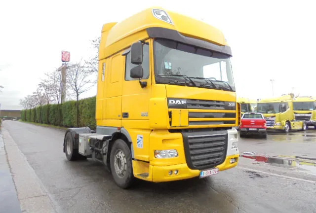 DAF XF 105.410 EURO 5 - Tracteur routier: photos 1 DAF XF 105.410 EURO 5 - Tracteur routier: photos 1