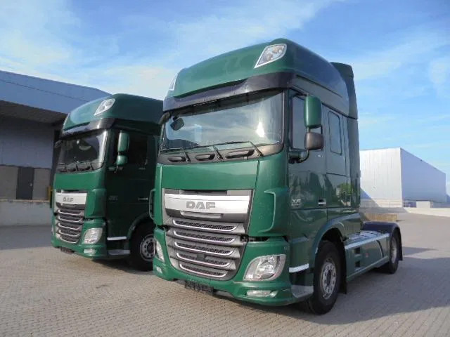 Crédit-bail DAF XF 106.460 SUPER SPACE CAB DAF XF 106.460 SUPER SPACE CAB: photos 6