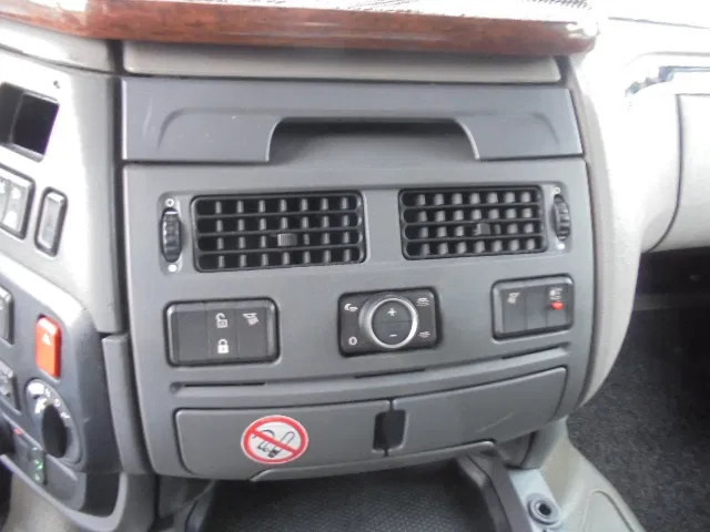 Tracteur routier DAF XF 430 NL TRUCK: photos 13