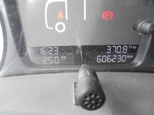 Tracteur routier DAF XF 440 125XDAF 106 TRACTORHEAD IN STOCK: photos 14 Tracteur routier DAF XF 440 125XDAF 106 TRACTORHEAD IN STOCK: photos 14