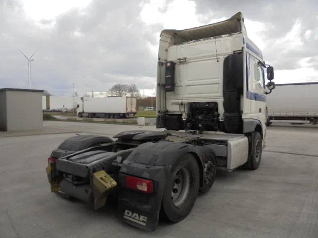 Tracteur routier DAF XF 440 6X2 NL TRUCK: photos 6