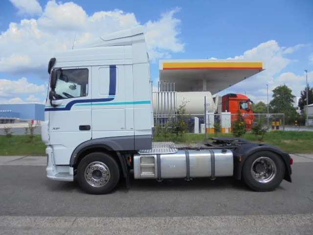 DAF XF 450 - Tracteur routier: photos 2 DAF XF 450 - Tracteur routier: photos 2