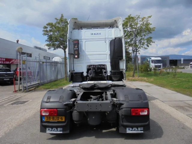 DAF XF 450 - Tracteur routier: photos 4 DAF XF 450 - Tracteur routier: photos 4