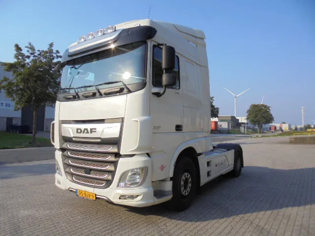 DAF XF 450 - Tracteur routier: photos 1 DAF XF 450 - Tracteur routier: photos 1