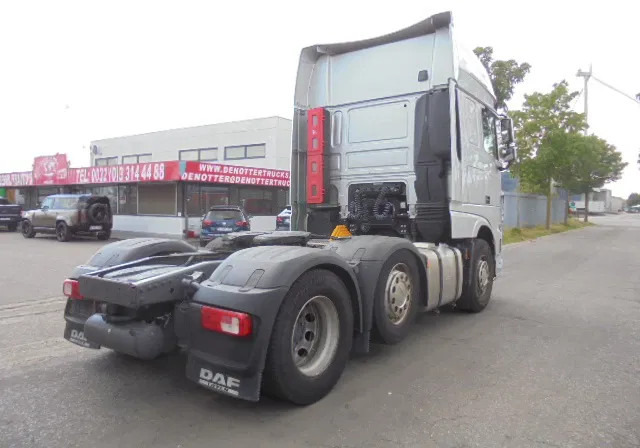 DAF XF 450 FTG 6X2 SUPER SPACE - Tracteur routier: photos 4 DAF XF 450 FTG 6X2 SUPER SPACE - Tracteur routier: photos 4