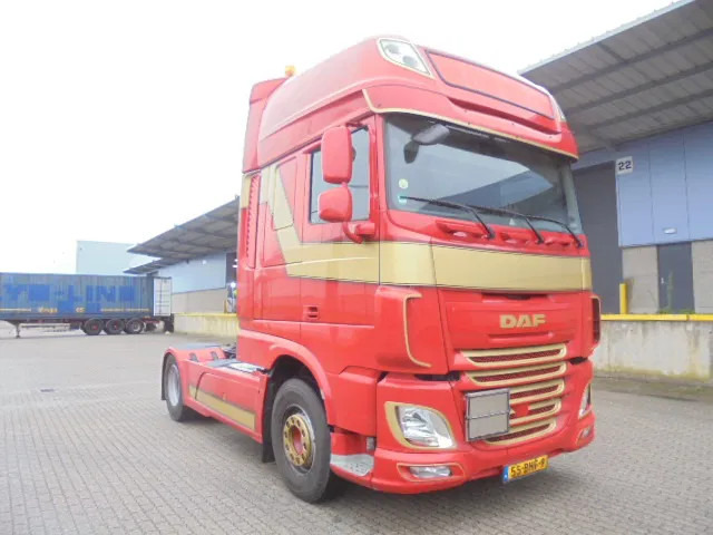 DAF XF 460 ADR NL TRUCK TUV 03-26 - Tracteur routier: photos 3 DAF XF 460 ADR NL TRUCK TUV 03-26 - Tracteur routier: photos 3