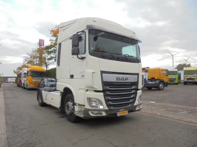 DAF XF 460 NL TRUCK RETARDER - Tracteur routier: photos 3 DAF XF 460 NL TRUCK RETARDER - Tracteur routier: photos 3