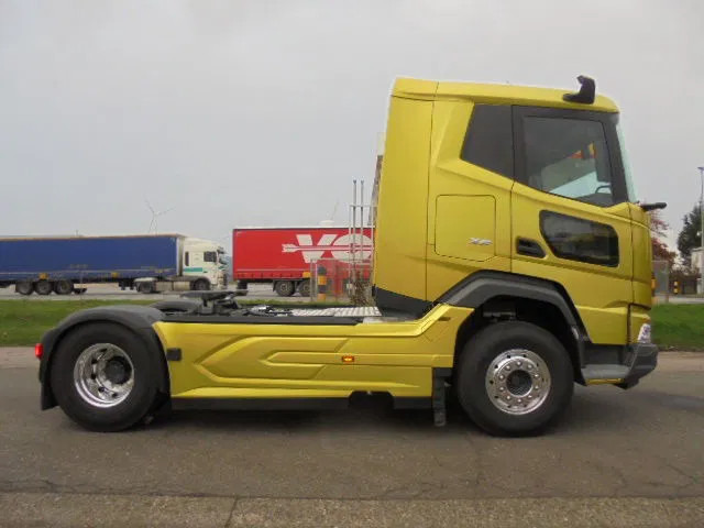 DAF XF 480 FT + HYDRAULICS MET FABRIEKS GARANTIE - Tracteur routier: photos 2 DAF XF 480 FT + HYDRAULICS MET FABRIEKS GARANTIE - Tracteur routier: photos 2