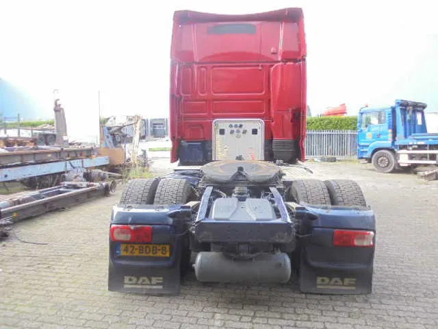 DAF XF 510 ENGINE NOT OK NL TRUCK - Tracteur routier: photos 5 DAF XF 510 ENGINE NOT OK NL TRUCK - Tracteur routier: photos 5