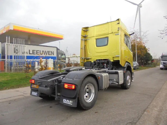 DAF XFC 530 FT DEMO KIEPHYDROLIEK MET FABRIEKS GARANTIE NL TRUCK - Tracteur routier: photos 5 DAF XFC 530 FT DEMO KIEPHYDROLIEK MET FABRIEKS GARANTIE NL TRUCK - Tracteur routier: photos 5