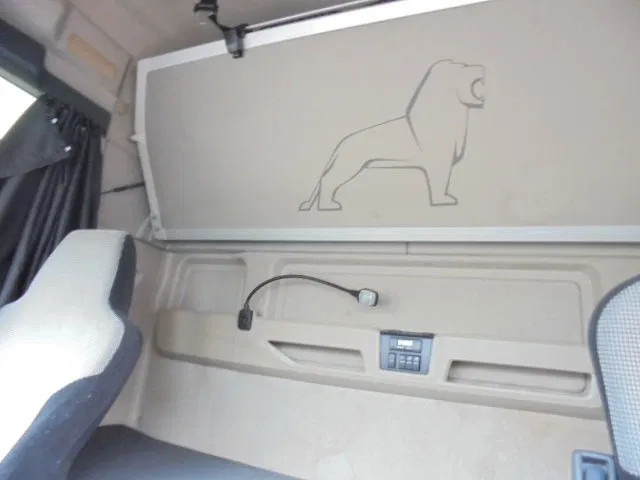 Tracteur routier MAN TGA 18.480 XXL LLS-U SMART TACHO NL TRUCK 16X IN STOCK: photos 14 Tracteur routier MAN TGA 18.480 XXL LLS-U SMART TACHO NL TRUCK 16X IN STOCK: photos 14