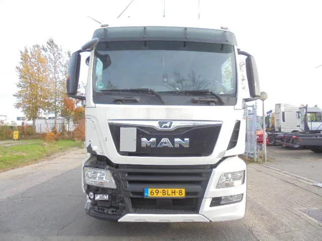MAN TGS 18.320 NL TRUCK TUV 07-2026 - Tracteur routier: photos 2 MAN TGS 18.320 NL TRUCK TUV 07-2026 - Tracteur routier: photos 2