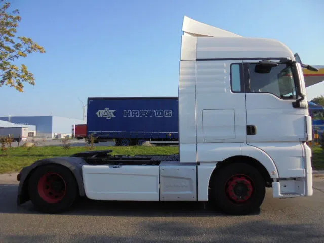 MAN TGX 18.400 XL - Tracteur routier: photos 4 MAN TGX 18.400 XL - Tracteur routier: photos 4