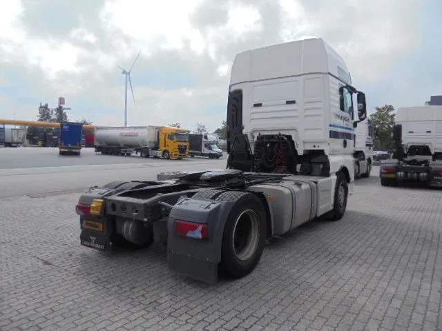 MAN TGX 18-480 XXL NEW TYPE TACHO - Tracteur routier: photos 4 MAN TGX 18-480 XXL NEW TYPE TACHO - Tracteur routier: photos 4