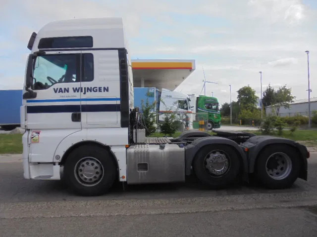 MAN TGX 26.500 XXL NL TRUCK SMART TACHO 20X IN STOCK - Tracteur routier: photos 5 MAN TGX 26.500 XXL NL TRUCK SMART TACHO 20X IN STOCK - Tracteur routier: photos 5