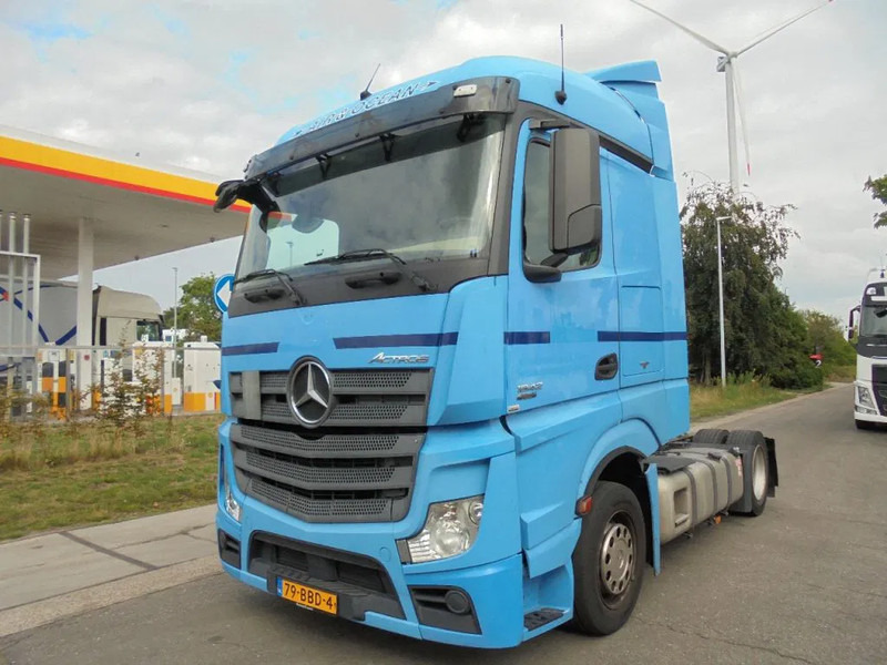 Mercedes-Benz Actros 1842 - Tracteur routier: photos 1 Mercedes-Benz Actros 1842 - Tracteur routier: photos 1