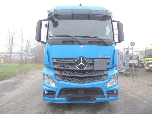 Mercedes-Benz Actros 1842 LS EUR6 - Tracteur routier: photos 2 Mercedes-Benz Actros 1842 LS EUR6 - Tracteur routier: photos 2