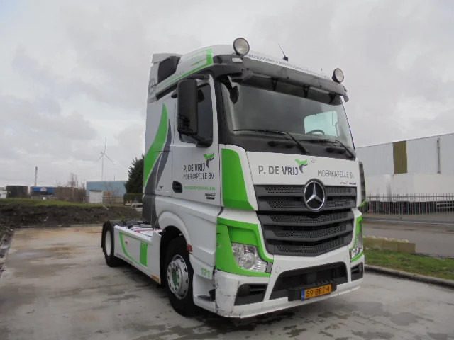 Mercedes-Benz Actros 1842 LS EUR6 - Tracteur routier: photos 3 Mercedes-Benz Actros 1842 LS EUR6 - Tracteur routier: photos 3
