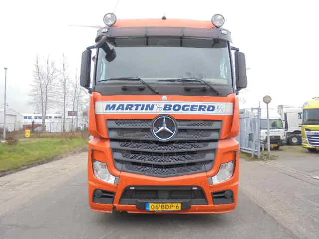 Mercedes-Benz Actros 1842 LS NL TRUCK - Tracteur routier: photos 2 Mercedes-Benz Actros 1842 LS NL TRUCK - Tracteur routier: photos 2