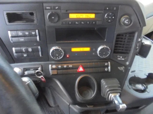 Crédit-bail Mercedes-Benz Actros 1842 NL TRUCK APK 07-26 15X IN STOCK Mercedes-Benz Actros 1842 NL TRUCK APK 07-26 15X IN STOCK: photos 14 Crédit-bail Mercedes-Benz Actros 1842 NL TRUCK APK 07-26 15X IN STOCK Mercedes-Benz Actros 1842 NL TRUCK APK 07-26 15X IN STOCK: photos 14