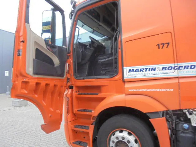 Crédit-bail Mercedes-Benz Actros 1842 NL TRUCK APK 07-26 15X IN STOCK Mercedes-Benz Actros 1842 NL TRUCK APK 07-26 15X IN STOCK: photos 8 Crédit-bail Mercedes-Benz Actros 1842 NL TRUCK APK 07-26 15X IN STOCK Mercedes-Benz Actros 1842 NL TRUCK APK 07-26 15X IN STOCK: photos 8