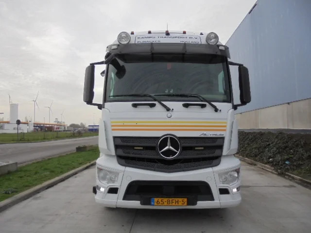 Mercedes-Benz Actros 1940 - Tracteur routier: photos 2 Mercedes-Benz Actros 1940 - Tracteur routier: photos 2
