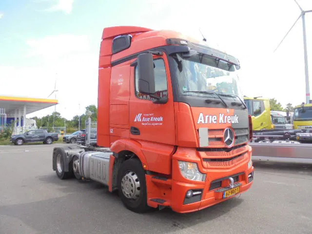 Mercedes-Benz Actros 2343 6X2 VOORLOOPAS - Tracteur routier: photos 3 Mercedes-Benz Actros 2343 6X2 VOORLOOPAS - Tracteur routier: photos 3