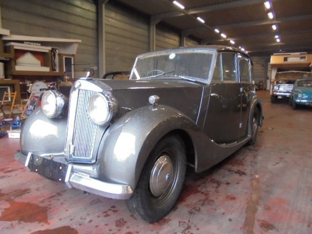 Triumph Roadster 1800 SALOON - Voiture: photos 2 Triumph Roadster 1800 SALOON - Voiture: photos 2